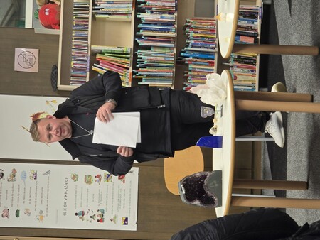 Predavanje o kristalih v KK Mirna (3)